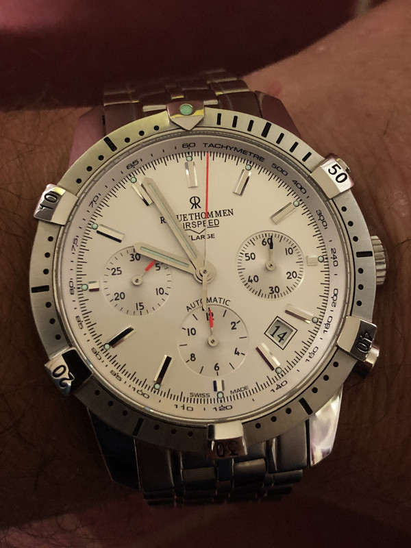 B8C5258D-DE6D-40C8-A813-8500784D87E9