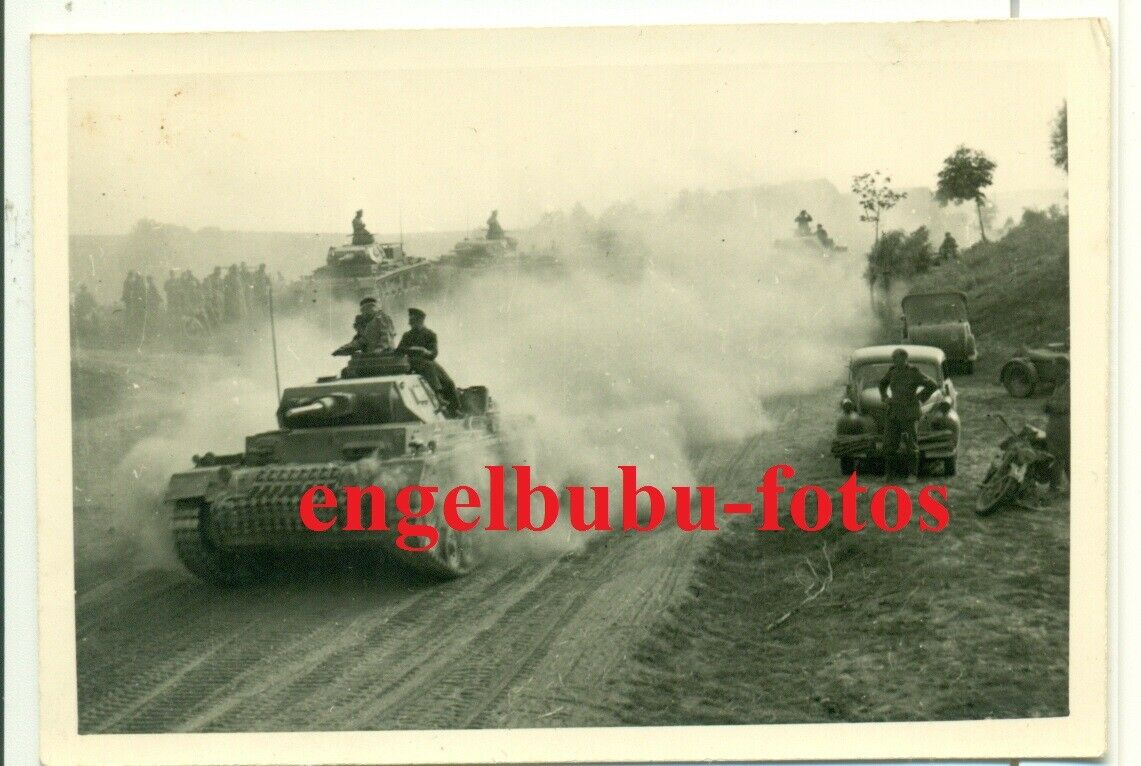 FOTO - 17.Panzer-Division (27.I.D.) - PANZER - KOLONNE - Kfz -