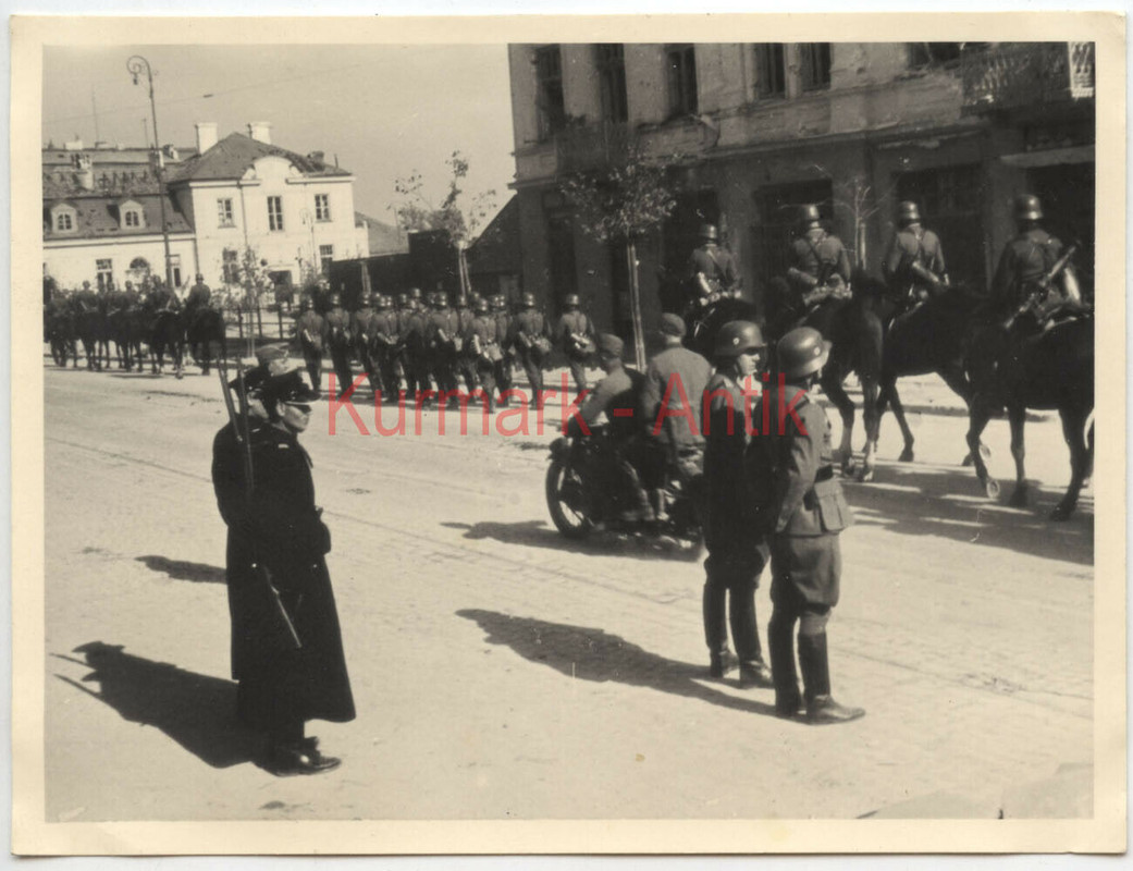1Foto Wehrmacht Art. Reg.49 Polen Feldzug Warschau Einmarsch get