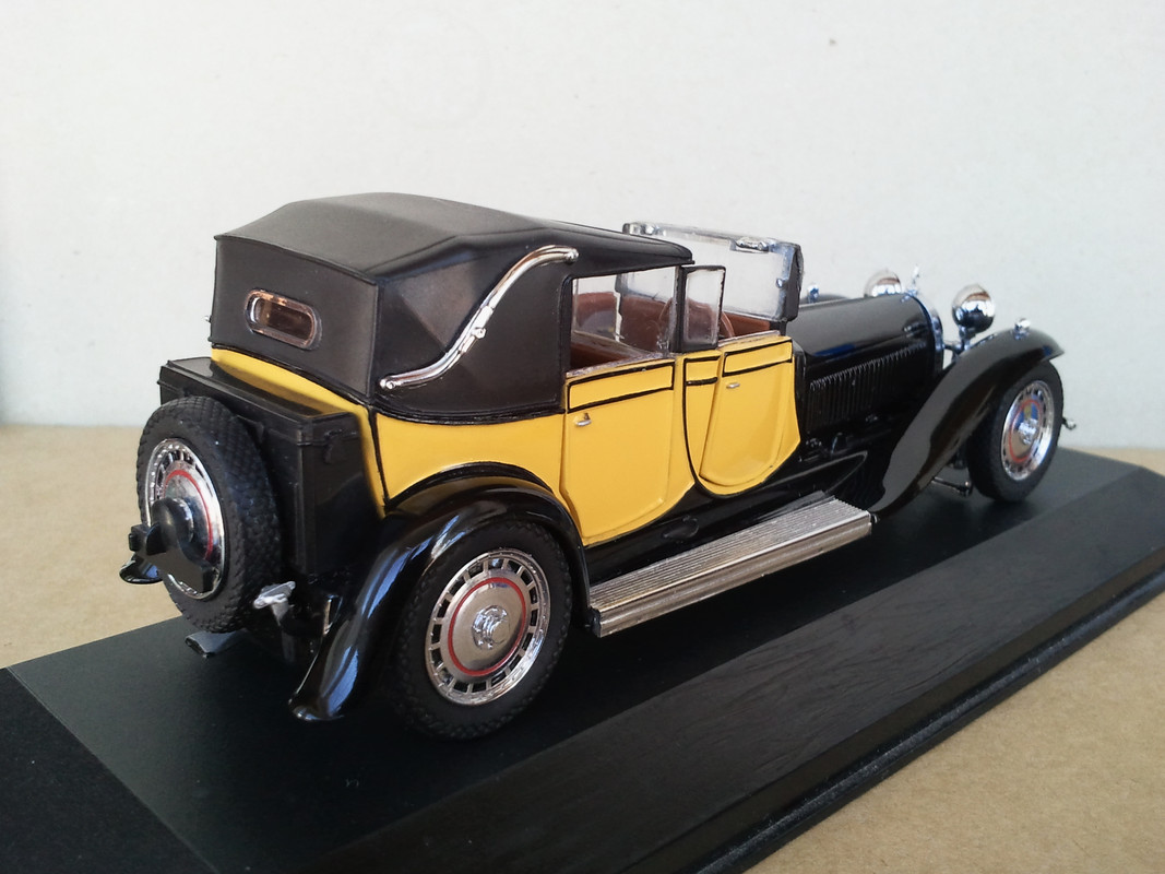 1929 Bugatti Type 41 Royale (Chasis 41.150) Berline de Voyage (Franklin Mint) (6)
