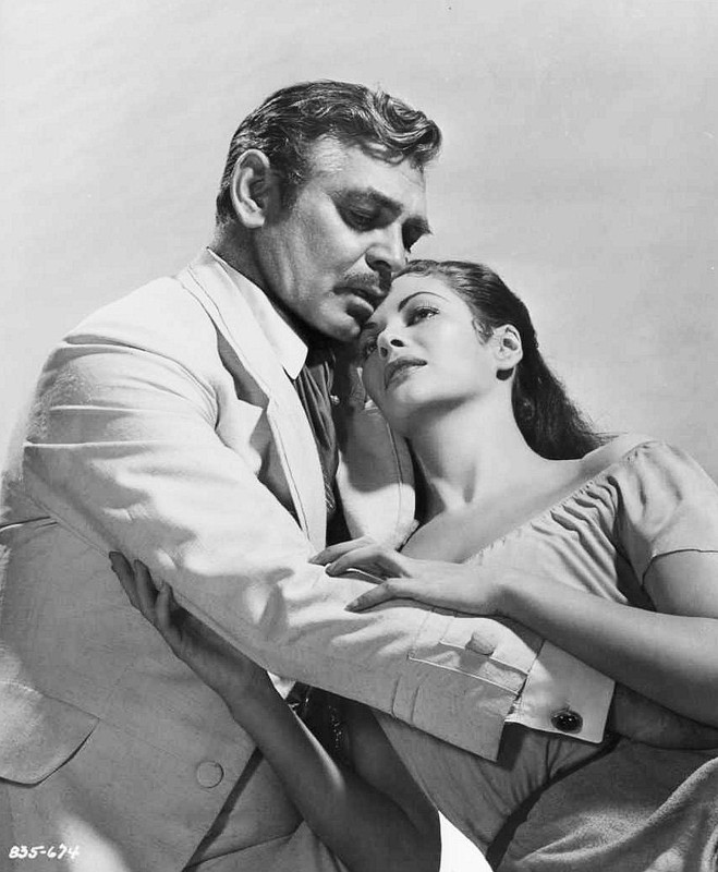 Yvonne_De_Carlo_a89
