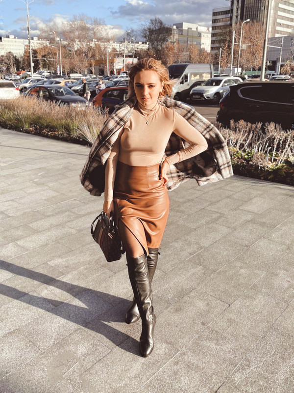 1D7593E7-1AE1-44B1-B473-3A2920600117