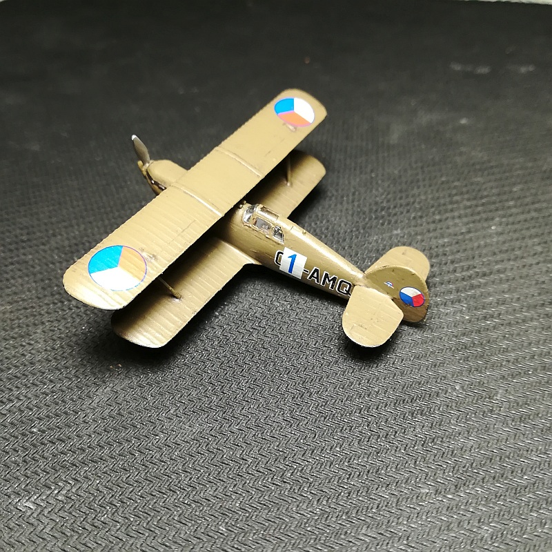 Buha scale Avia B.534 Buha-004