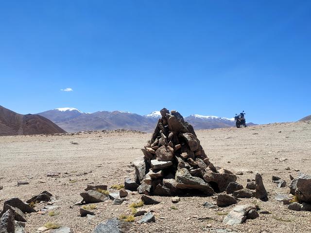 VOLCAN GALAN. LAGUNA DIAMANTE, FUMAROLAS. LAGUNA GRANDE - ARGENTINA INFINITA II/ TORRES DEL PAINE (10)