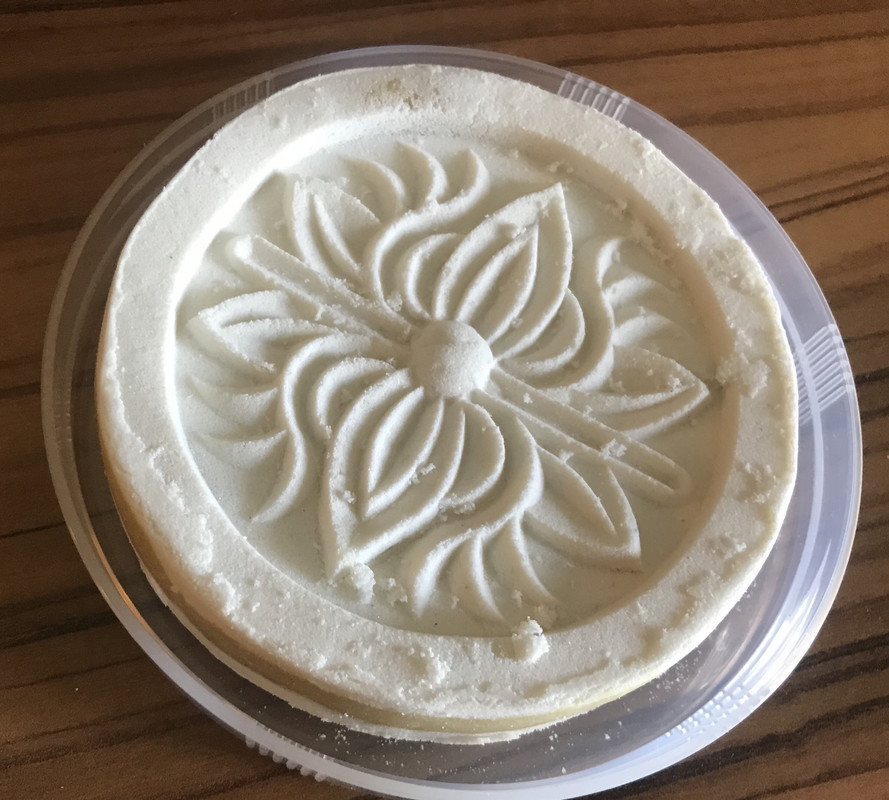 68A47334-640B-48E1-90F0-642E9AE382E3