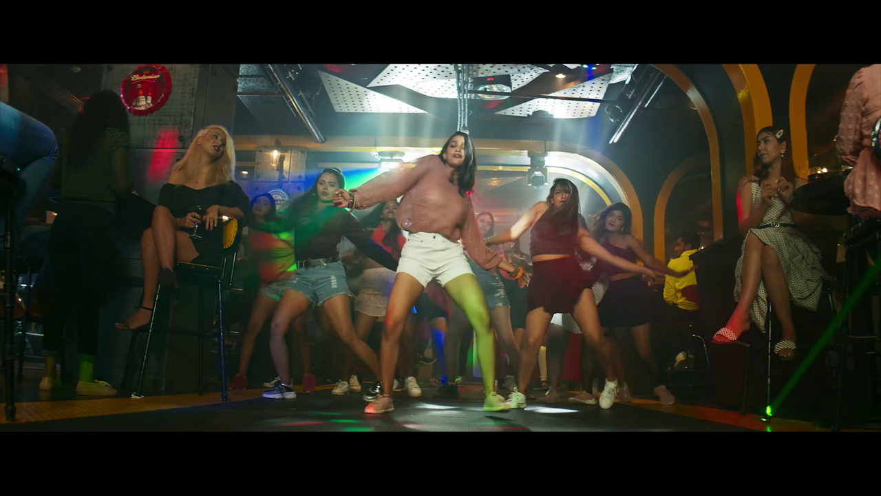 vlcsnap-2023-12-18-00h38m58s666