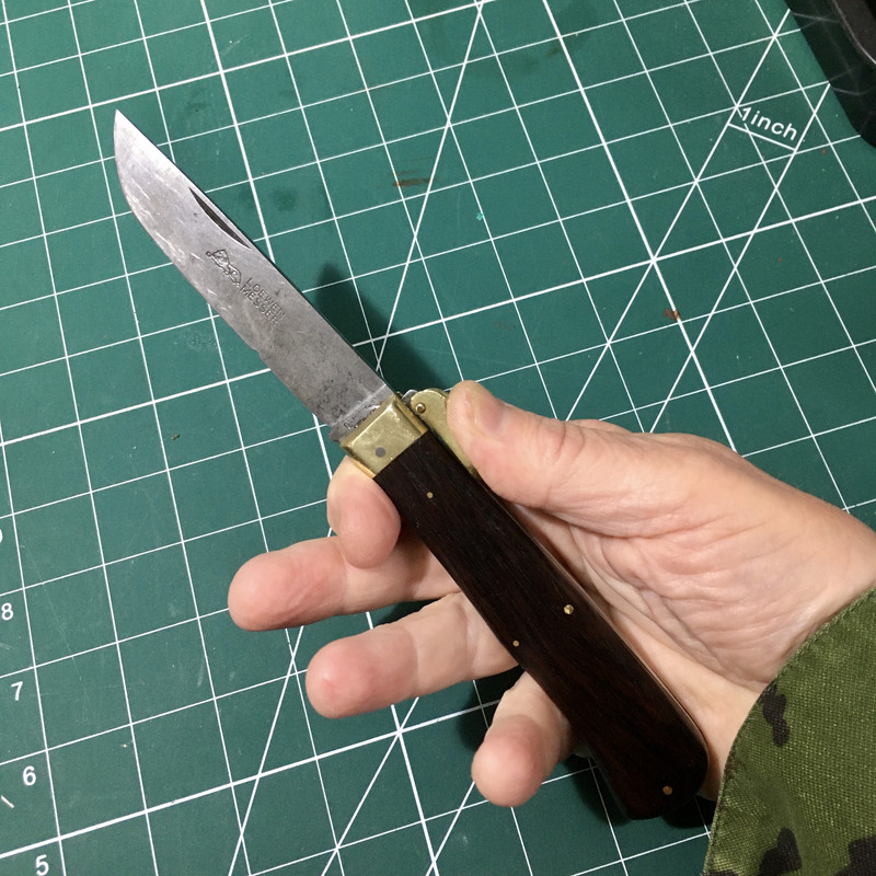 F72ACC27-C1B7-43F6-BB94-44B7F4CA3156