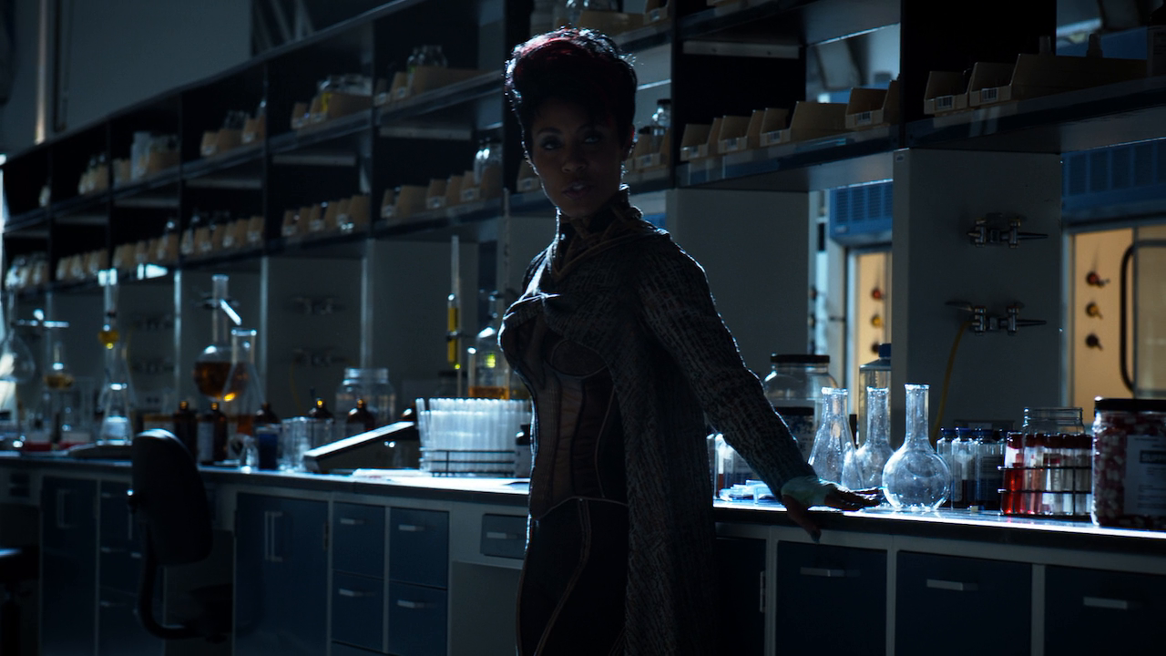 Gotham.S03E01.Il.cacciatore.di.taglie.720p.BDRip.ITA.ENG.x264-BlackBit[screenshot 8]