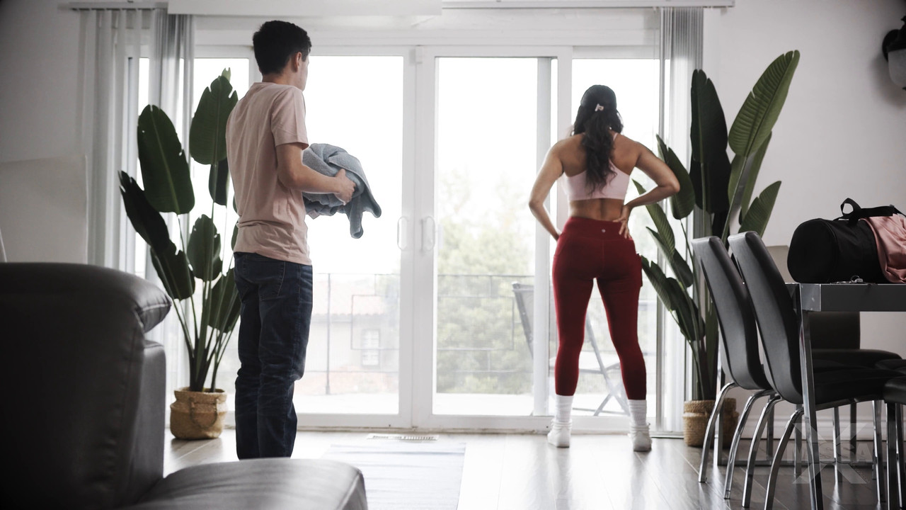 Penny Barber - Mommy Needs a Man - MISSAX 4K.mp4.0000