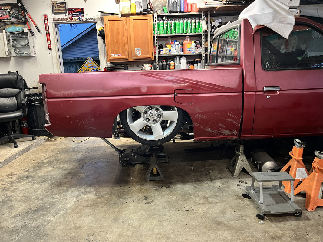 527475F6-FC5F-419E-9E70-109F528883B4