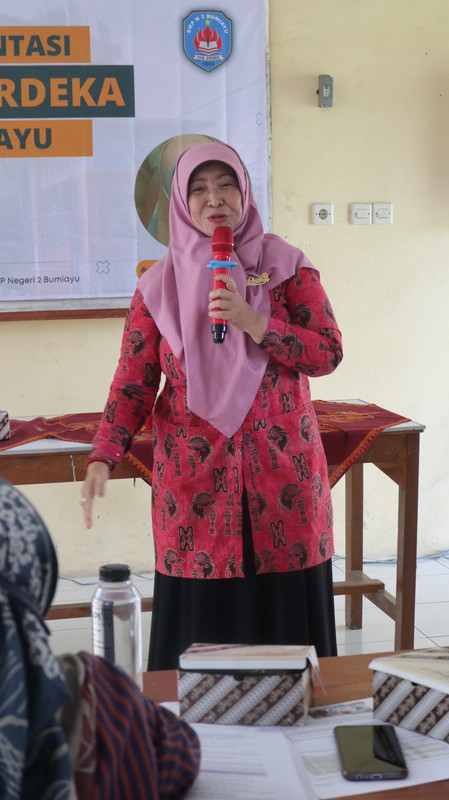 IMG-2015