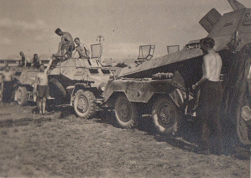 2.WK Fotoalbum Aufklärung-Panzerwagen 7