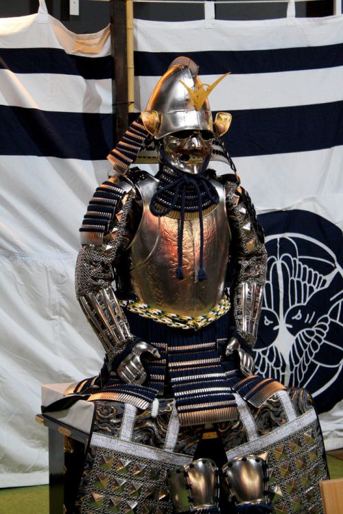 Kenshin-Uesugi-s-armour