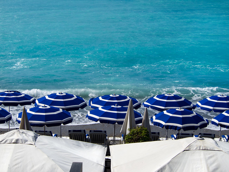 blueroyalbeachbrollies.jpg