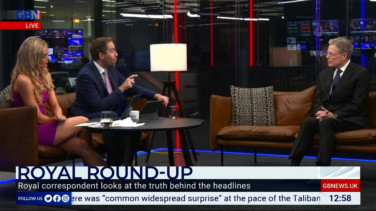 09.03 - 12.00.00 - DePiero & Halligan. What makes Britain tick - the ..._001.ts_snapshot_00.46.912