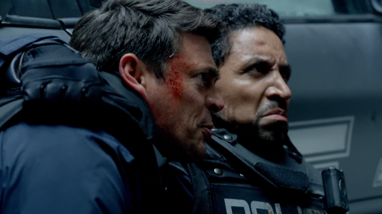 Almost.Human.S01E01Fattore.umano.ITA.ENG.1080p.WEB-DLMux.H.264-Morpheus.mkv_snapshot_01.59_[2020.08.