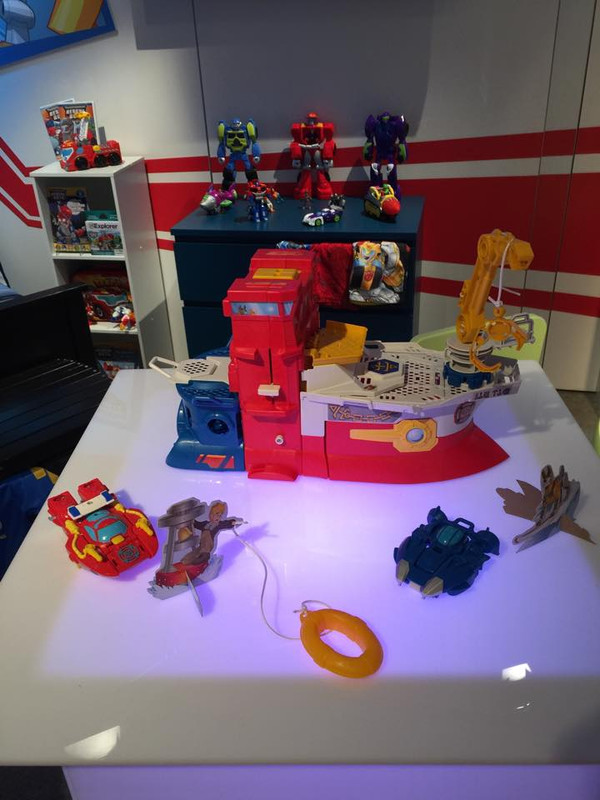 10959545_10152745339884912_4371777262523821924_n