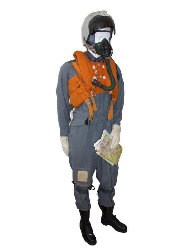 69BA3715-A759-45BB-B835-BB85A56A5C9C