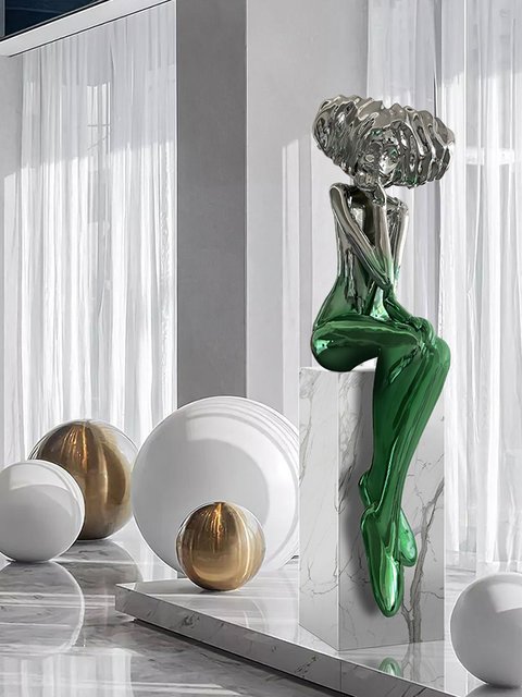green-sculpture.jpg
