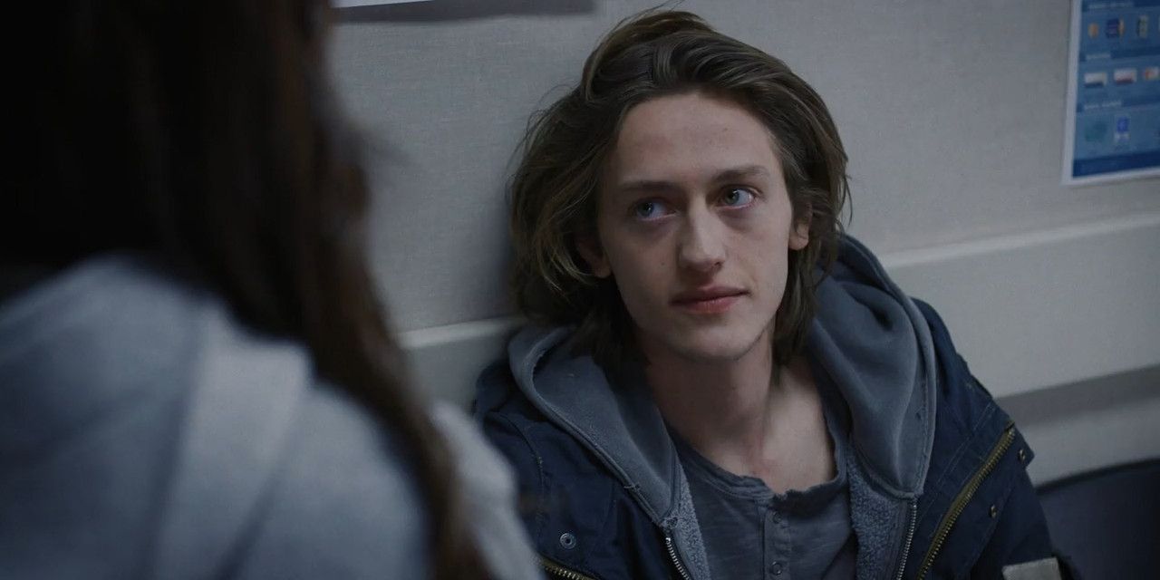 Winter Spring Summer or Fall 2024 WebRip [Hindi + English] 480p 720p ESub Screenshot