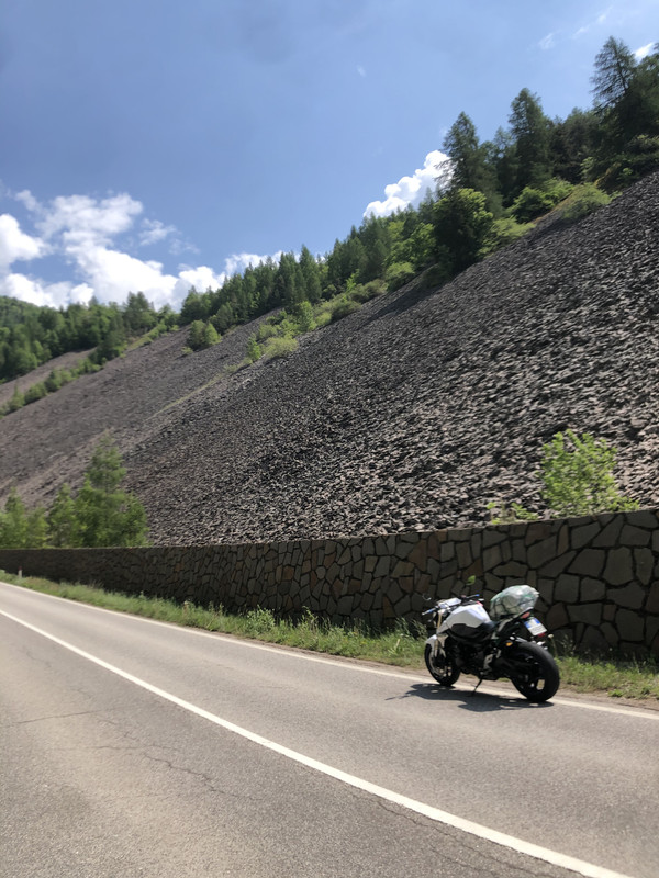 4C07FCA4-2358-4EC3-A3CE-029D3648E5A5