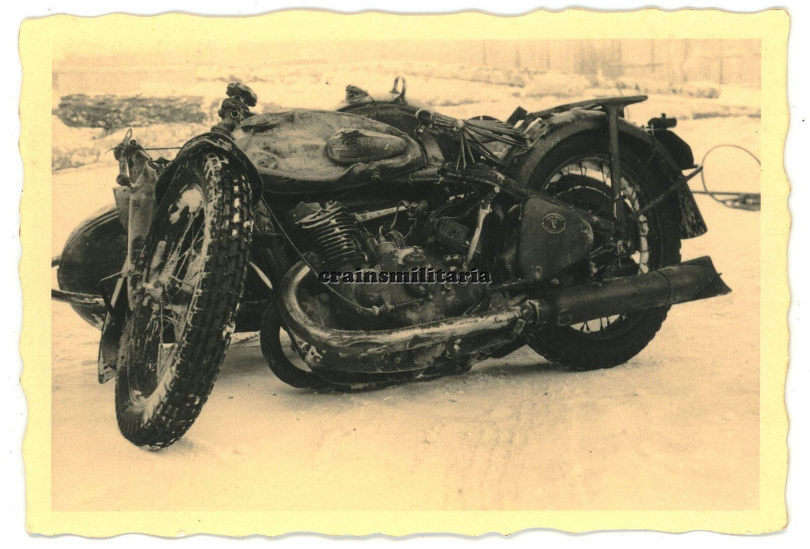Orig. Foto zerstörte Krad Motorrad nach Unfall - BMW Zündapp DKW NSU Puch
