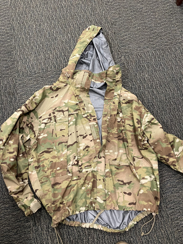 E3066AA7-1D95-4310-B098-61FD4FAAC7EC