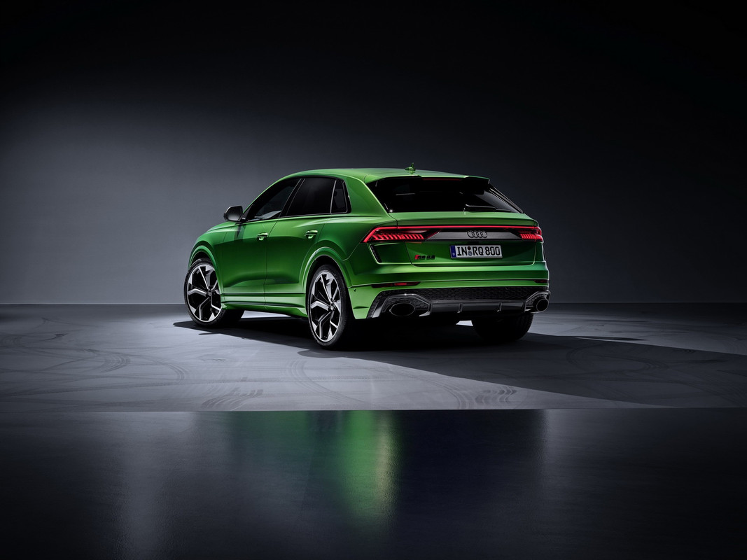 Audi RS Q8 (26)