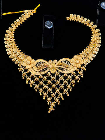 Featured jewellery by Laxmi Narayan Jewellers