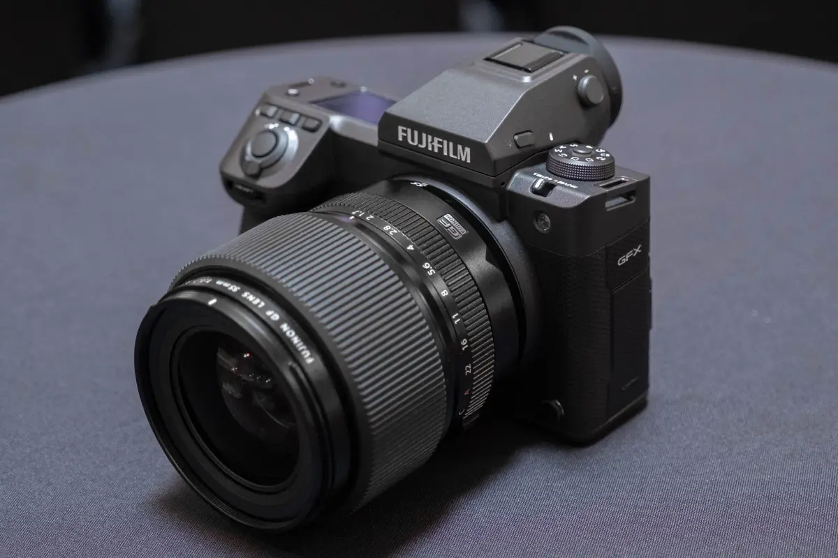 fujifilm-gfx100-ii-12.webp