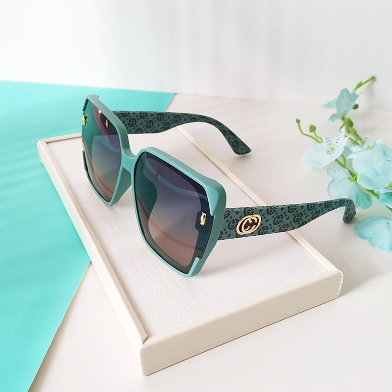 Gucci Sun Glasses