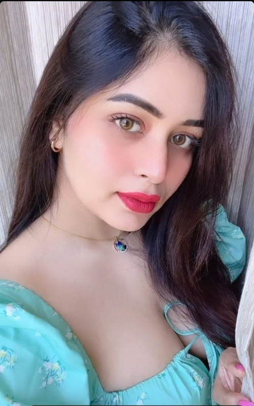 photo_6084641849001228338_y