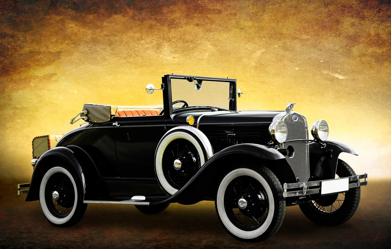 blacknwhitecarvintage.jpg