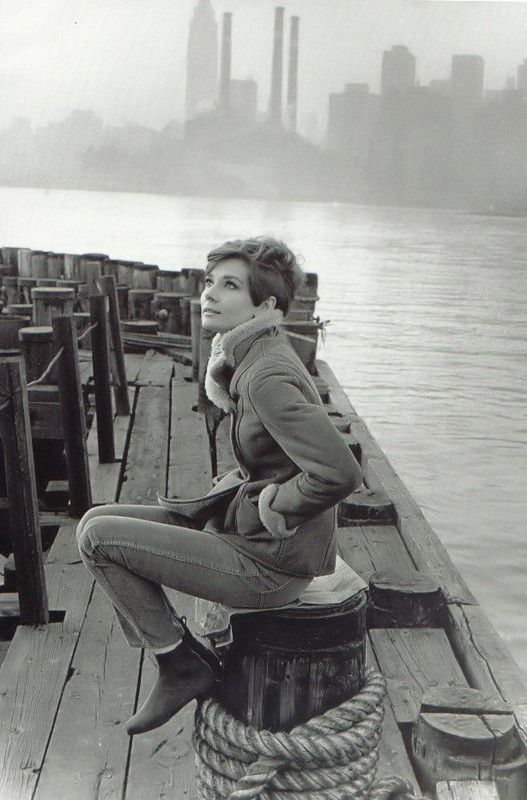 AudreyHepburn_mc44