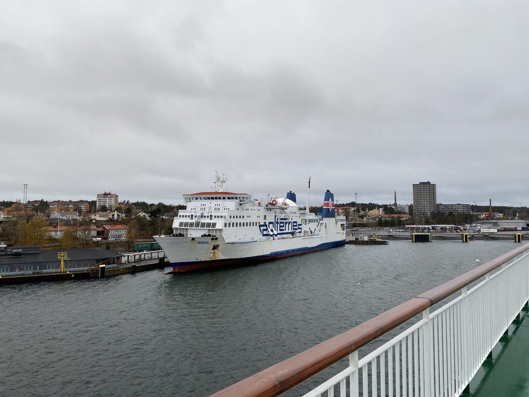 04B26478-9BB8-4148-BBA7-794791ED6DD1