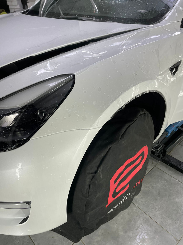 C95FBBB1-84B1-4FD7-9DCB-40F39CC2F564