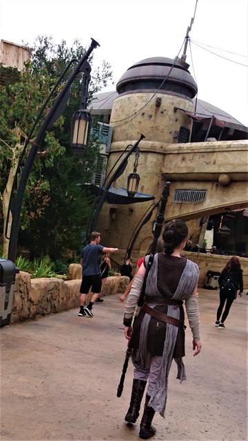 DISNEYLAND ~ STAR WARS: GALAXY'S EDGE, LA GUIA - Blogs de USA - PERSONAJES EN STAR WARS: GALAXY'S EDGE (6)