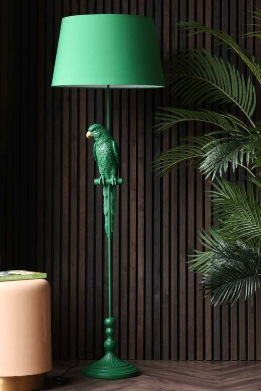 lamp-parrot.jpg