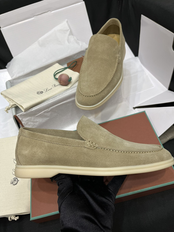 2025-10-27-02-49-IMG-2509