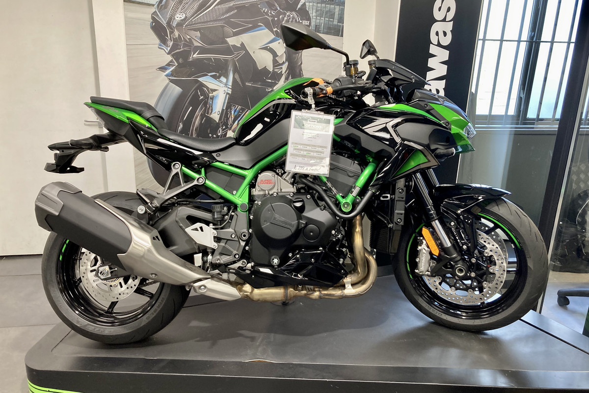 94EBE538-4768-4414-8A09-4D7AF28B480A