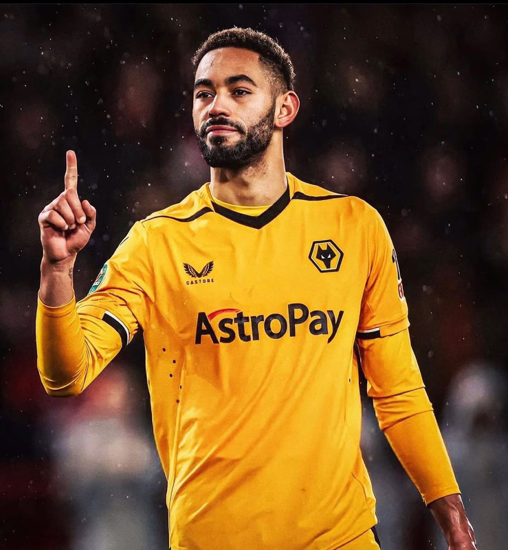 Matheus Cunha signs for Manchester United