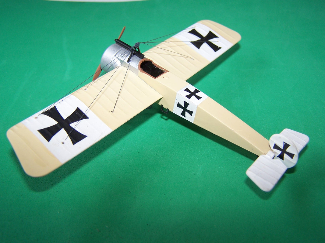 Revell_Eindecker-RP
