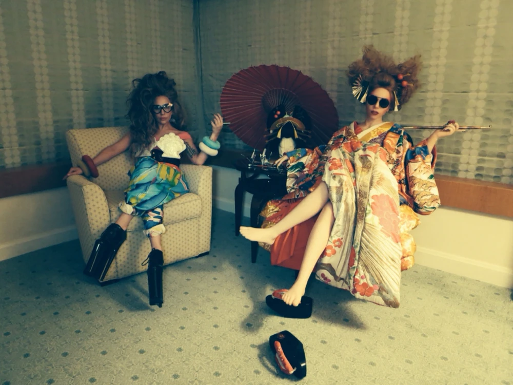 11-27-13-Little-Monsters-com-002.webp