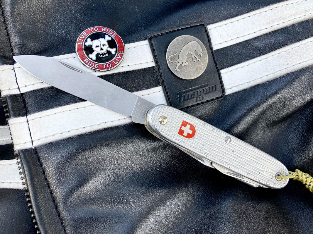 64D2E82A-D4B0-4C58-8700-D96A6FBA4DD6