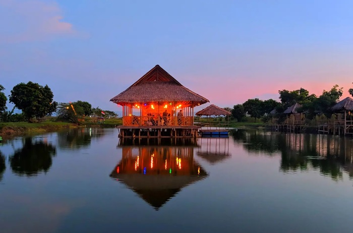 Poret Wisata Mbalong Sangkal Putung di Jalan Kauman, Jelak, Kesambi, Mejobo, Kabupaten Kudus, Jawa Tengah.