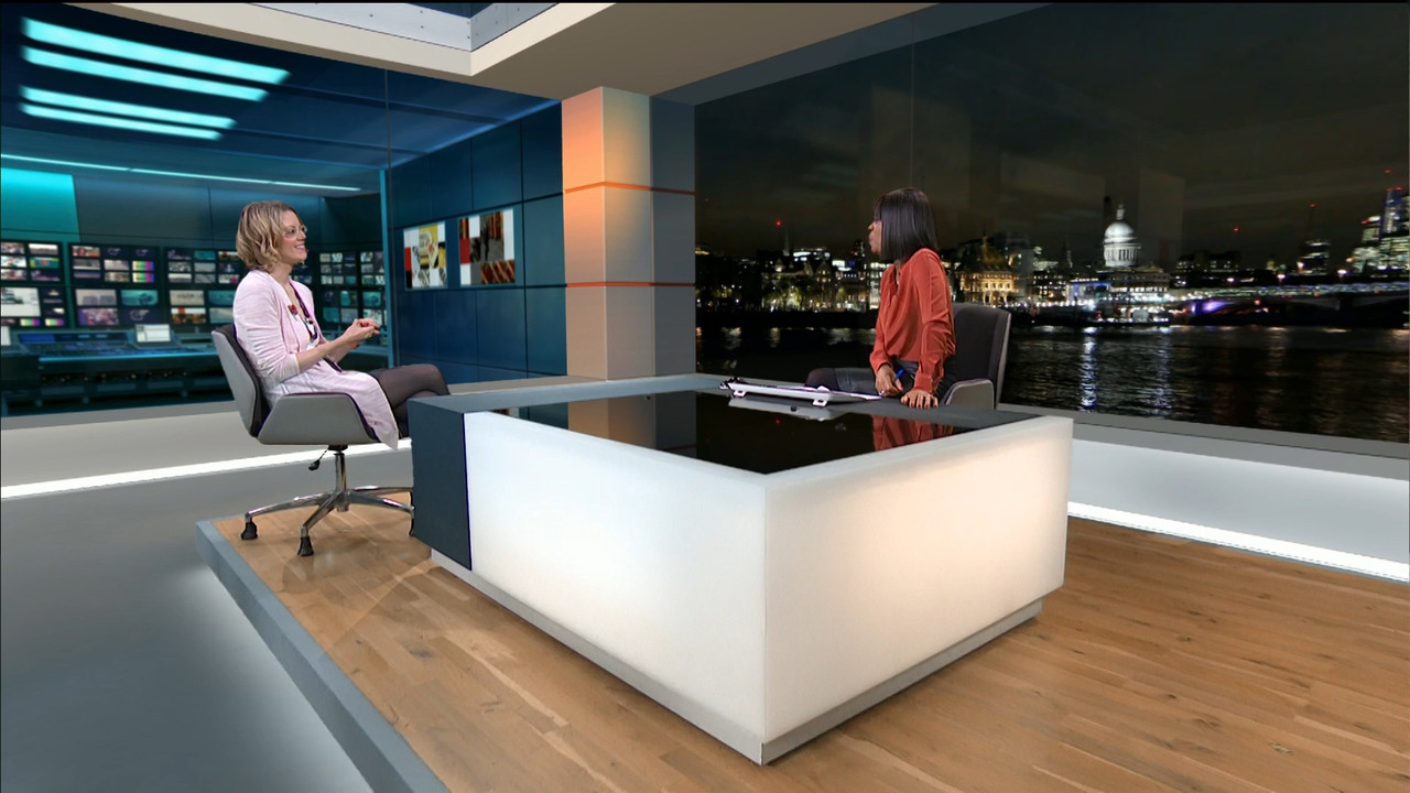 ITV News London_20211103_18001830.ts_snapshot_25.33.411