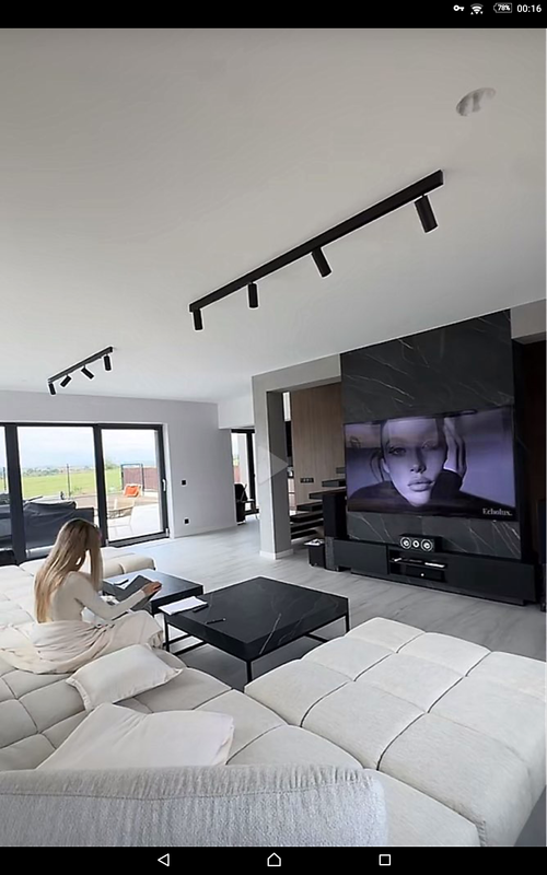 Screenshot 20251203 001602