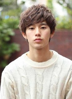 Japanese-Hairstyles-for-Men-13.jpg