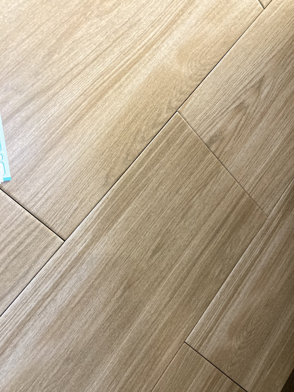 EADC8BA2-73C7-49D7-BAC3-AF28F1606BCF