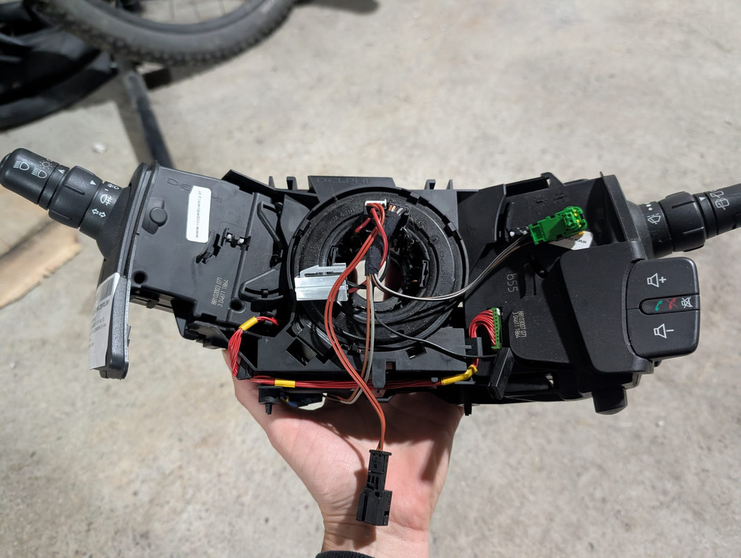 contacteur-tournant-clio3